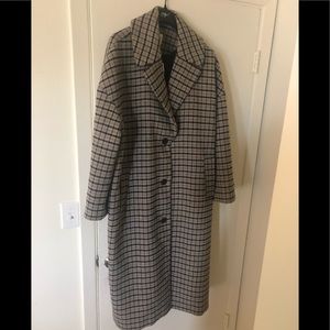Women’s GAP tan plaid coat size XXL